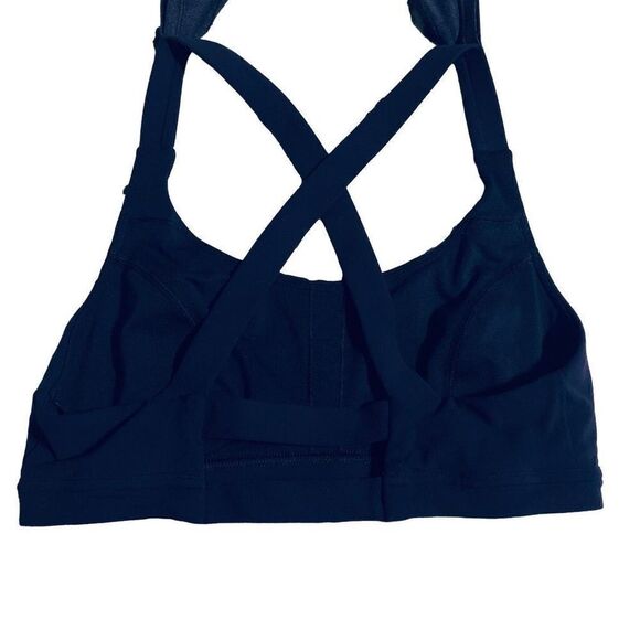 Lululemon Tank Womens 6 Twist & Reach Tank Dark Purple Built In Bra Criss Cross - Picture 3 of 8